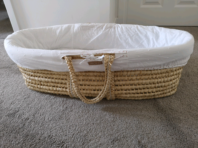 mothercare moses basket dressing